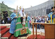Святейший Патриарх Кирилл на Саяно-Шушенской ГЭС